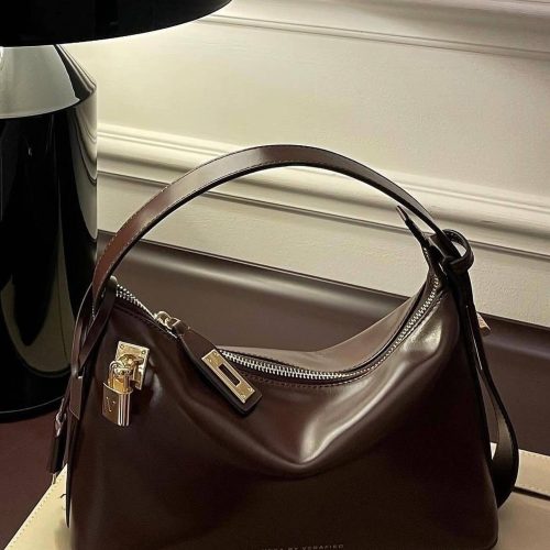 339fa5a40a28d07aa3aa9a6b5897391b