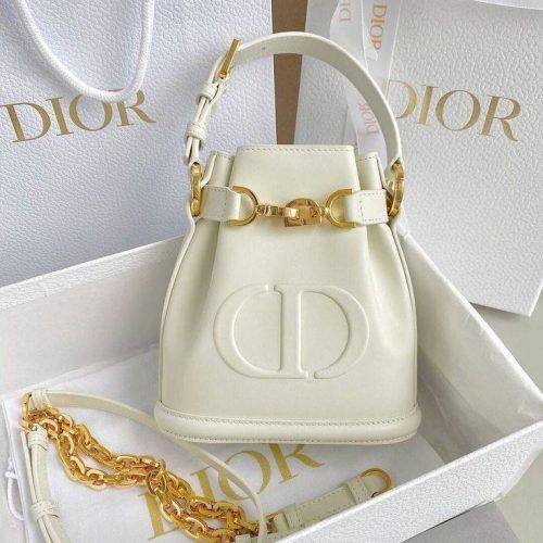 fffe45e6692685c3b02a418b1a6754d7